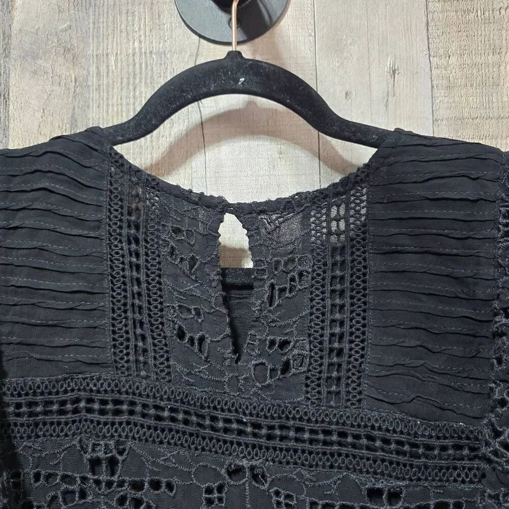 Anthropologie Black Clementine Eyelet Ruffle Lace Blouse 10 Preppy Femme Trendy
